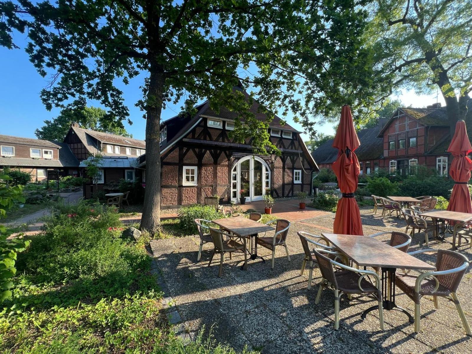 Ihr Ferien Hotel Brunnenhof Suhlendorf Esterno foto