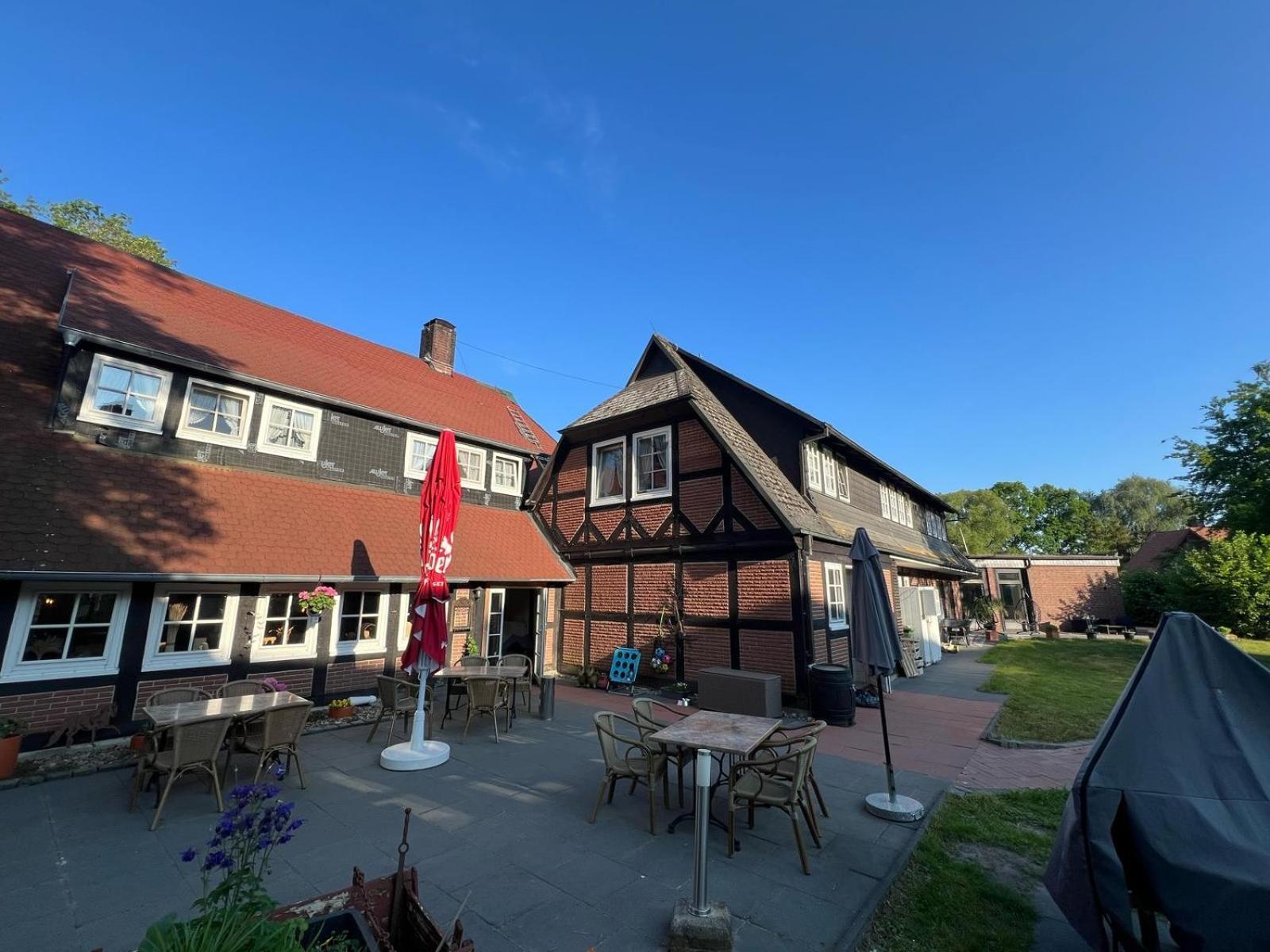 Ihr Ferien Hotel Brunnenhof Suhlendorf Esterno foto
